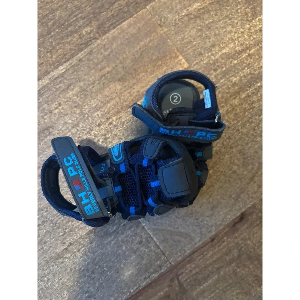 Beverly Hills‎ polo Toddler sandals size 2